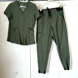 Adar pro heather size medium M women’s scrub set top bottom green